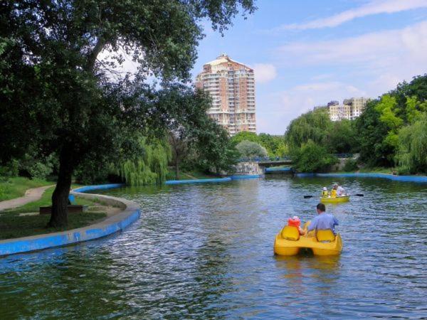 Квартира Возле Аркадии И Парка Победы С Балконом И Видом На Море Odesa Exterior foto